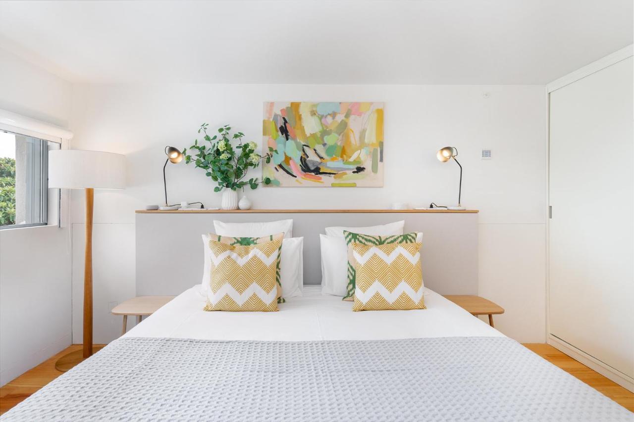 Almada - Amazing Centre With Private Pool Willa
